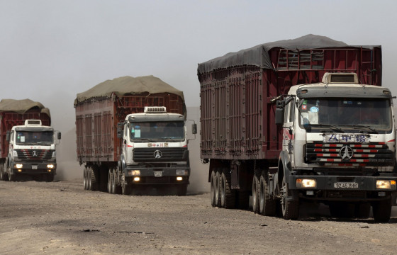 Нүүрс тээврийн 833 автомашин  энэ сарын 23-ны өдөр  хил нэвтэрчээ