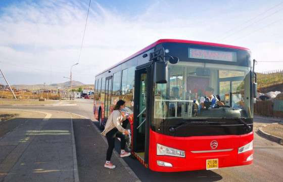 “Чингис хаан” онгоцны буудлын чиглэлд автобус үйлчилгээнд явж эхэллээ