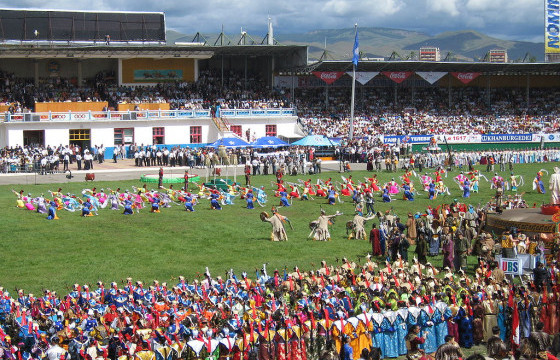 Д.СУМЪЯАБАЗАР: Төв цэнгэлдэх хүрээлэнгийн тохижилт ирэх долоо хоногт дуусна