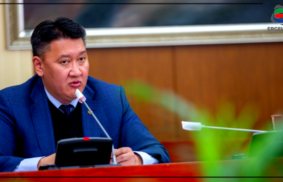 Сангийн сайд Б.Жавхлан ах нарынхаа түүхийг давтаж, нэмж өр тавих нь...