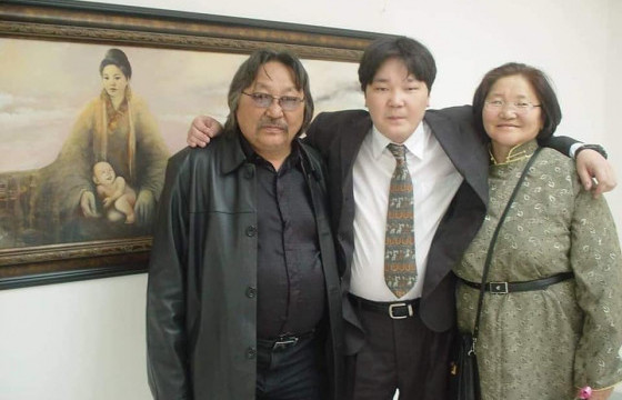 Яасан урт намар байв аа, аав аа 