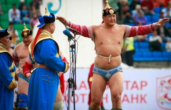 ДАРХАН АВАРГА Г.ӨСӨХБАЯР ЗҮҮНИЙ МАГНАЙД ГАРНА