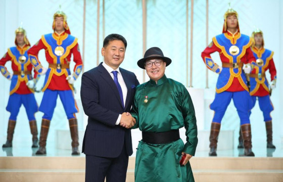 Ш.ДОРЖСҮРЭН: 