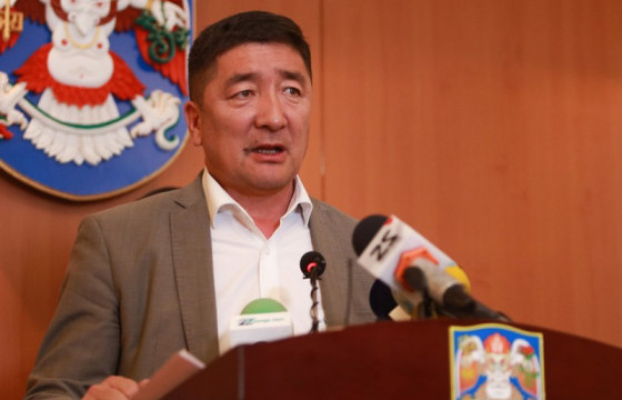 Б.БЯМБАДОРЖ: Наадмын өдрүүдэд 1069 эмч, сувилагч эмнэлгийн тусламж үзүүлнэ