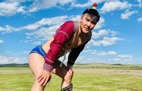 Ч.ЛОДОЙСАМБУУ: Монголчууд өв соёл руугаа буруутай юм шиг дайрсан учраас энэ жил зодоглолоо