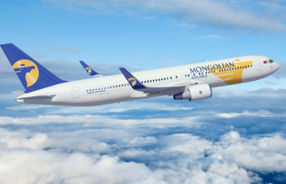 Миат компани ачаа тээврийн В757-200F маркийн агаарын хөлөг хүлээн авчээ