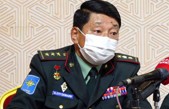 Б.ОТГОНБАЯР:  Нас барсан цэргийн хэрэгтэй холбогдуулан хариуцлага алдсан алба хаагчдыг халсан