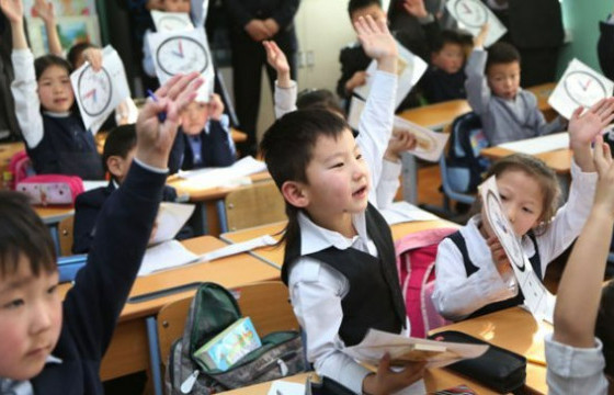 Орос хэлний мэргэжилтэн багш ажиллах сургуулиуд сонгогджээ