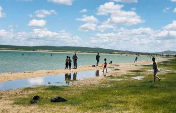 ОБЕГ: Аврах бүлэг Гүрмийн нууранд үүрэг гүйцэтгэж байна