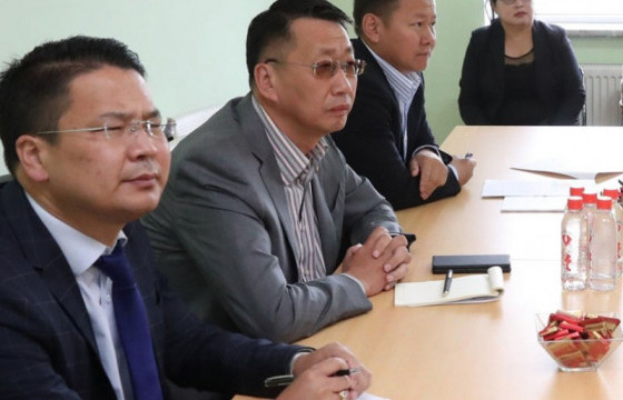 Хүүхэд харах үйлчилгээ эрхлэх иргэдийн хүсэлтийг хүлээн авч байна