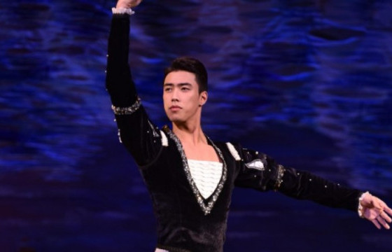 “Korea international ballet competition” тэмцээнээс Ө.Мөнхжин  алтан медаль хүртлээ