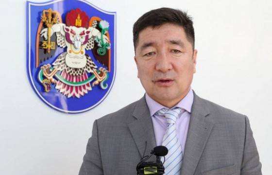 Б.БЯМБАДОРЖ: Хүүхдүүдэд аав ээж, асран хамгаалагчийн зөвшөөрлөөр коронавирусийн вакцин хийнэ