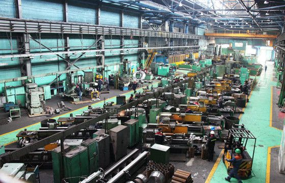 Монгол Улсын нийт зээлийн барааны дийлэнх хувийг Засгийн газрын шугамаар оруулж иржээ