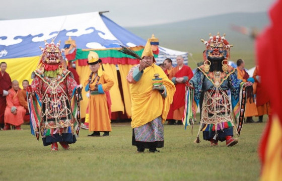 НАР, ХУР ТЭГШИРСЭН ДАНШИГ НААДМЫН ХОЁР ӨДӨР