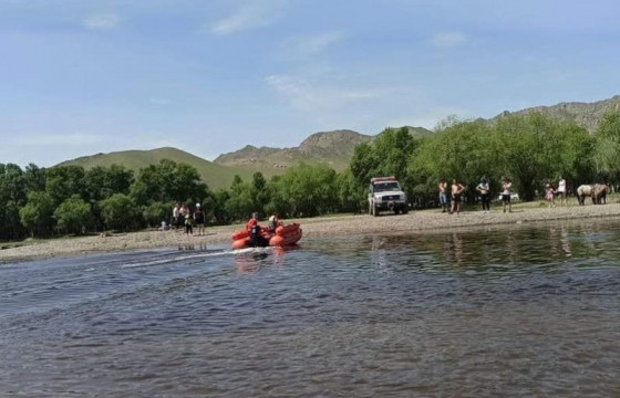 Согтууруулах ундаа хэрэглэсэн үедээ гол усанд орохгүй байхыг онцгойлон анхааруулж байна