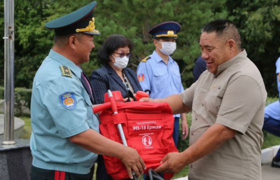 НОБГ: Төслийн хүрээнд 14 нэр төрлийн тоног төхөөрөмжийг хүлээлгэн өглөө