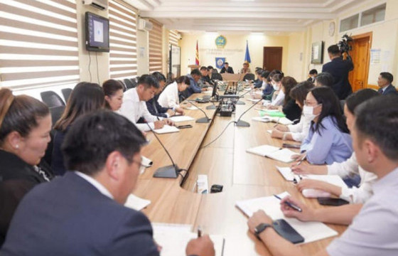 Хариуцлага алдсан зарим албан тушаалтныг ажлаас нь чөлөөллөө