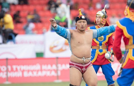 Б.Сосорбарамын дүү Б.ЦЭНД-АЮУШ: Ах минь зөв хооллож, эм хэрэглэдэггүй. Допинг илрэхгүй байх