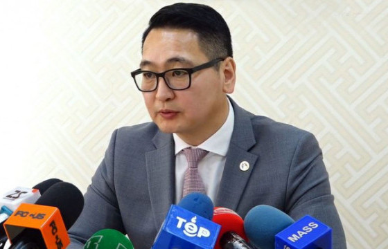 С.МӨНХЧУЛУУН: Үндэслэлгүйгээр зээлийн шимтгэл авсан есөн банкнаас иргэд мөнгөө буцаан авах боломжтой