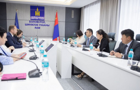 ОХУ-ын ажлын хэсэг хамтарсан сургууль байгуулах асуудлаар манай улсад ажиллаж байна