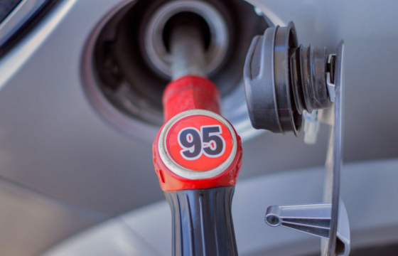 АИ-95 автобензин, дизель түлшний үнэ 300 төгрөгөөр буурчээ