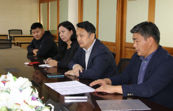 МУИС-ийн удирдлагуудыг хүлээн авч уулзав