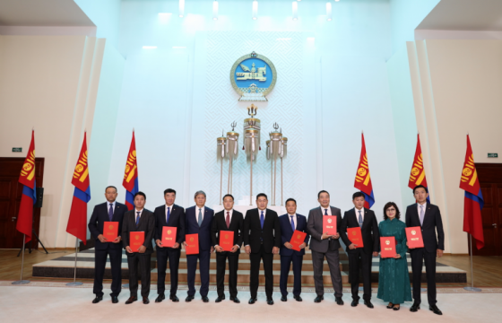 Ерөнхий сайд Л.Оюун-Эрдэнэ Засгийн газрын шинэ гишүүдээ томиллоо