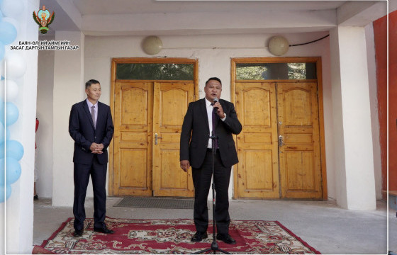 БАЯН-ӨЛГИЙ АЙМГИЙН ЗАСАГ ДАРГА ХИЧЭЭЛИЙН ШИНЭ ЖИЛИЙН НЭЭЛТЭД ОРОЛЦЛОО