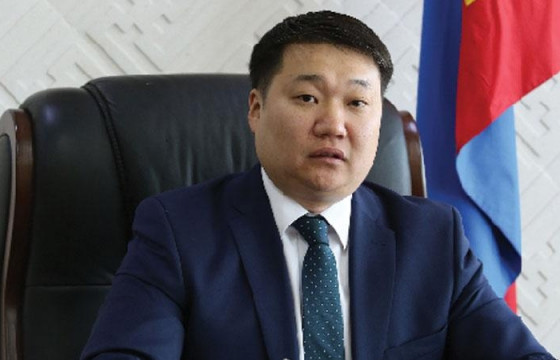 ГЕГ-ЫН ДАРГА Б.АСРАЛТ: ХЭН ГЭХ БАЙЦААГЧ ХАР ТАМХИ ХЭРЭГЛЭСНИЙГ МЭДЭХГҮЙ БАЙНА 