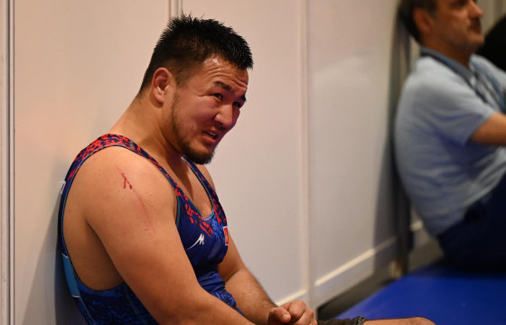 Чөлөөт бөхийн дэлхийн аварга шалгаруулах тэмцээн эхлэлээ