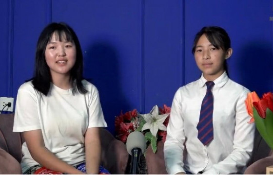 ТУСЧ ОХИД: Хүмүүс ядарсан нэгэндээ тусладаг байгаасай. Бидний аав, ээжтэй л адил хүн шүү дээ