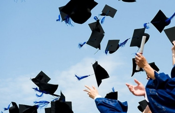 ТАНИЛЦ: Дотоодын их дээд сургуулийн оюутнуудын дунд зарлагддаг тэтгэлгийн гол дөрвөн шалгуур