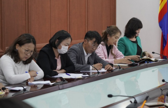 “Бага насны хүүхдийн цогц хөгжил” арга хэмжээний төсөл боловсруулах хэлэлцүүлэг боллоо