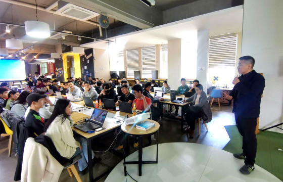 “20К программист” тусгай хөтөлбөрийн танхимын сургалт эхэллээ