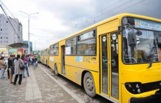 Нийтийн тээврийн хүндрэлийг яаравчлан шийдэхийг санууллаа