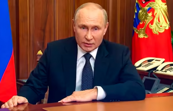 Путин зэвсгийн үйлдвэрлэлийг нэмэгдүүлж, хэсэгчилсэн цэргийн дайчилгаа зарлалаа