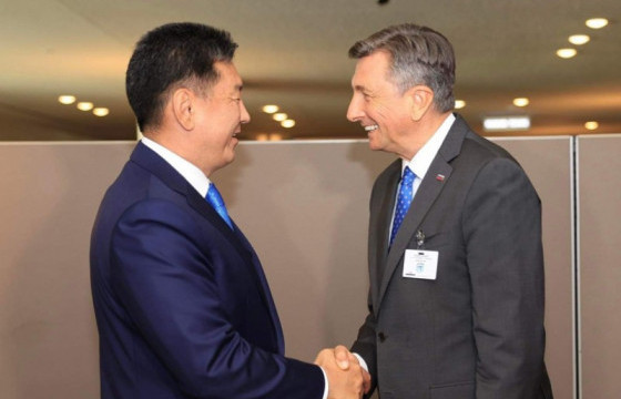 Монгол Улсын Ерөнхийлөгч У.Хүрэлсүх Бүгд Найрамдах Словени Улсын Ерөнхийлөгч Борут Пахортай уулзжээ