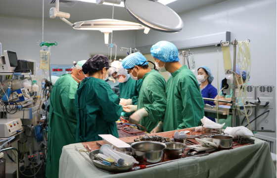 Улсын гуравдугаар төв эмнэлэг зүрхний хавхлаг нөхөн сэргээх мэс заслын шинэ технологи нэвтрүүлж байна