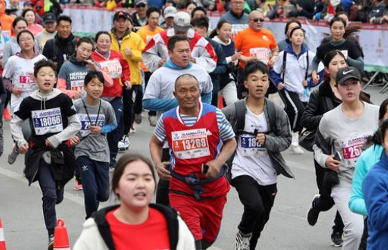 “Дүнжингарав марафон” амралтын өдөр болно