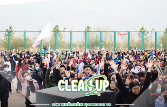 Бүх нийтийн цэвэрлэгээнд 6000 гаруй залуус нэгджээ