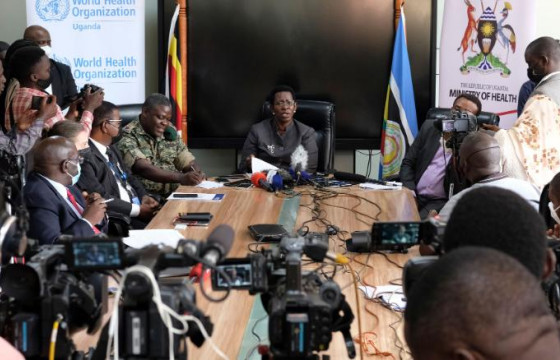 Угандад эболагийн 10 сэжигтэй тохиолдол илэрч, нэг настай хүүхэд нас баржээ