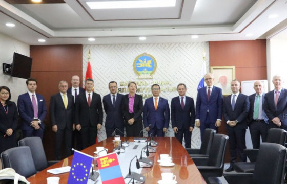 БОАЖ-ын сайд Европын сэргээн босголт, Хөгжлийн банкны захирлуудын зөвлөлийн гишүүдийг хүлээн авч уулзлаа