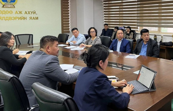 Биокомбинатыг шинэчилж, малын вакцин үйлдвэрлэлийг хөгжүүлэх талаар хуралдлаа