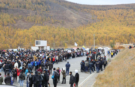 “Богдхан уулаа цэвэрлэе” аянд таван мянга гаруй оюутан, залуус нэгдлээ