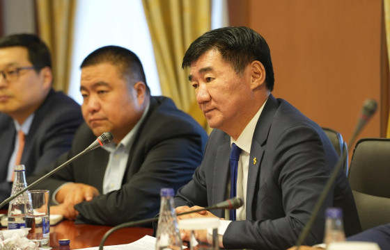 Дэлхийн банктай хамтран автозамын төсөл хэрэгжүүлнэ