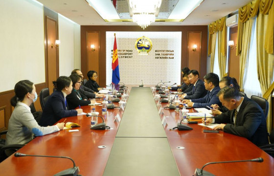 Дэлхийн банктай хамтран авто замын төсөл хэрэгжүүлнэ