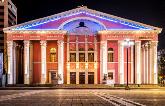 УДБЭТ-д Учиртай гурван толгой дуурь тоглогдоно