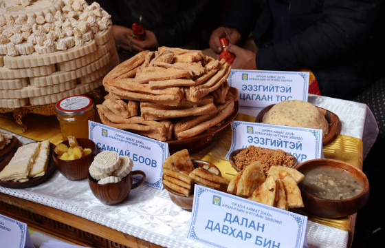 Орхон аймагт анх удаа “Монгол угсаатны хоол, идээ, ундааны өв соёл” наадмыг зохион байгууллаа