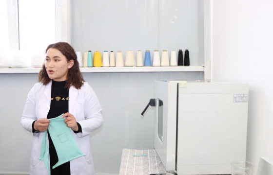 Монгол Улсад анх удаа сүлжмэл нарийн даавууг 