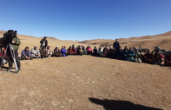 УЯНГА СУМЫН ЗАСАГ ДАРГА Б.БЯМБАДОРЖ: Манай нутагт үйл ажиллагаа явуулах тусгай зөвшөөрөл авсан  “Өгөөмөр өргөө” ХХК-ийг шүүхэд өгсөн